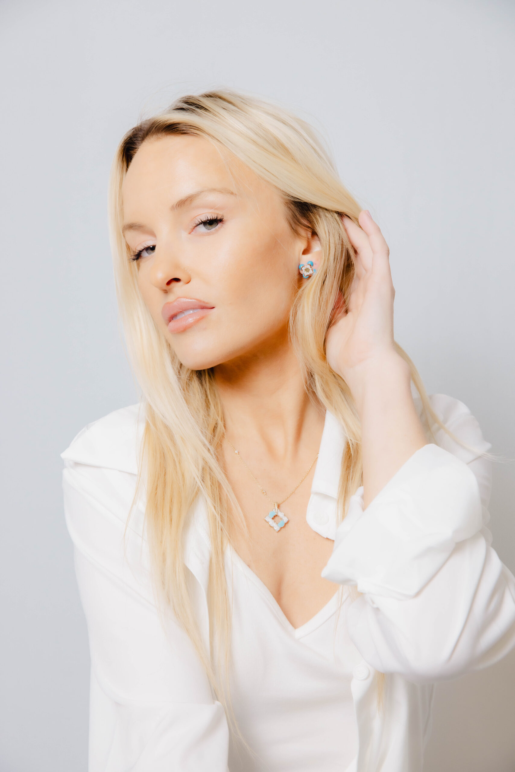 Aura Turq Necklace